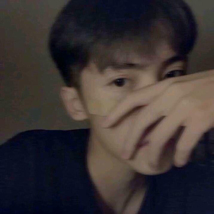 小琪.