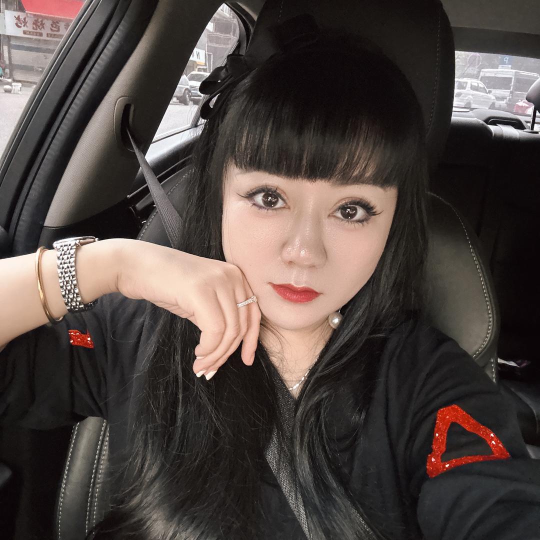 sj小周周的麻麻