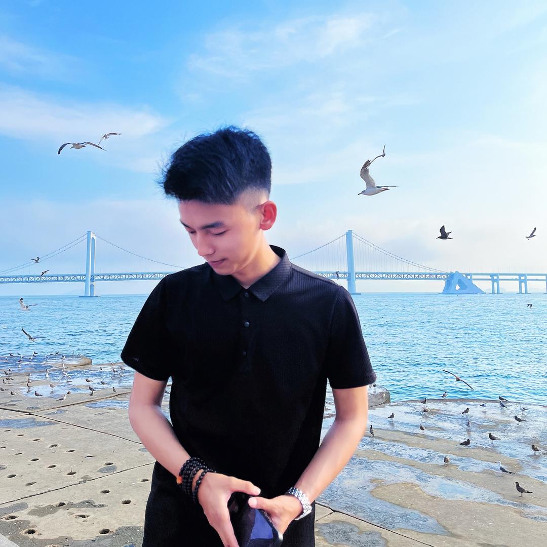 张大奔