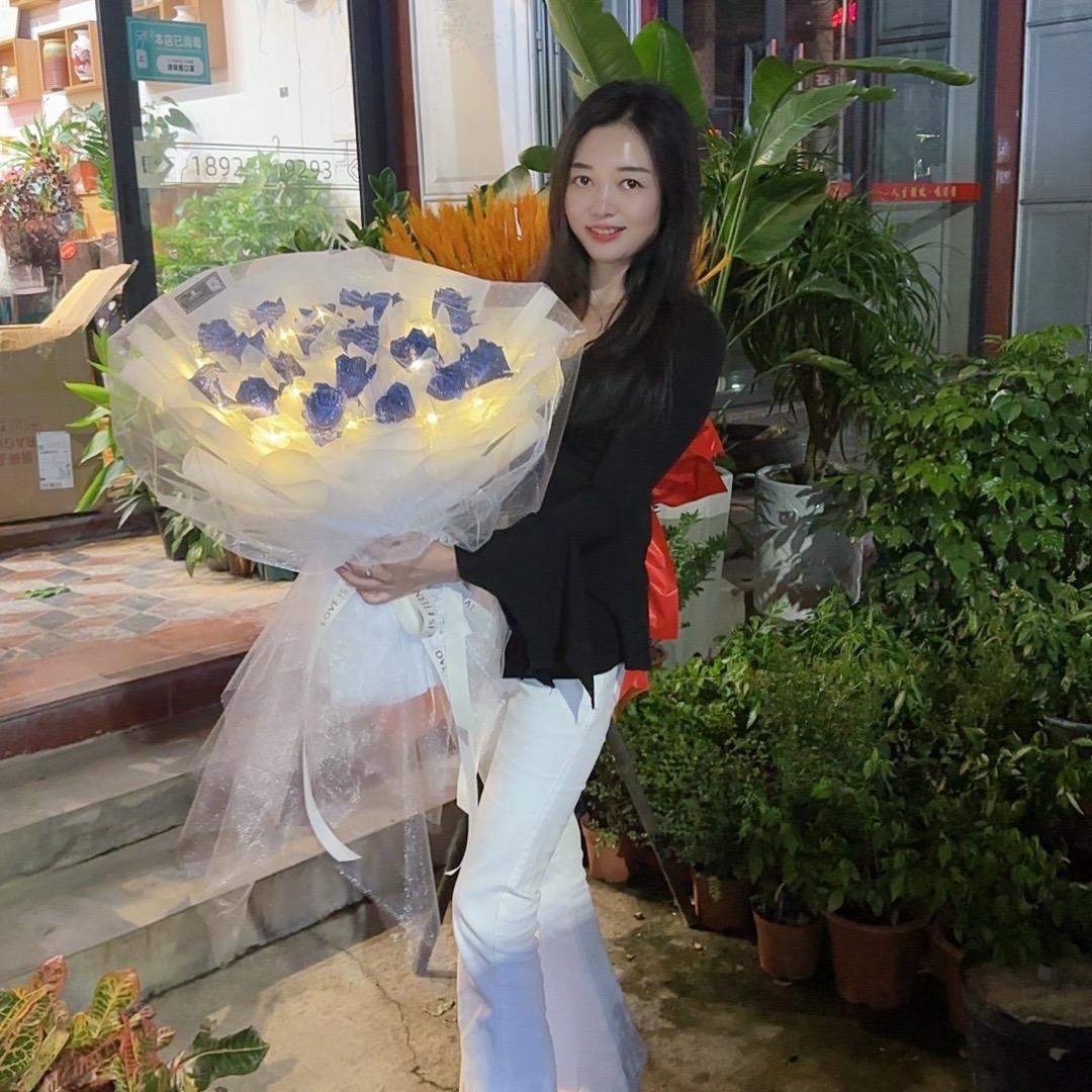💋🌻谢妖精🍀