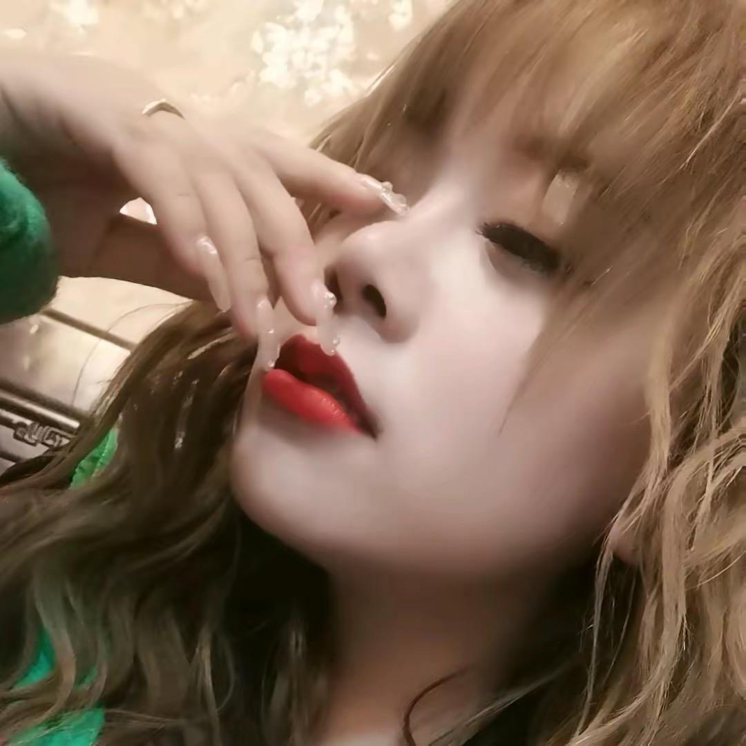 望紫成凤