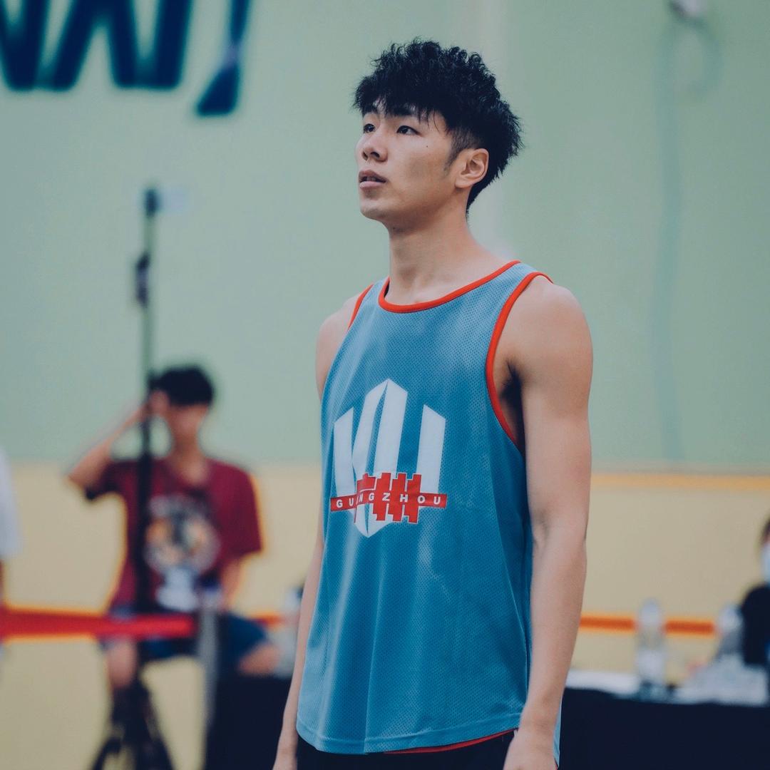 小泽文