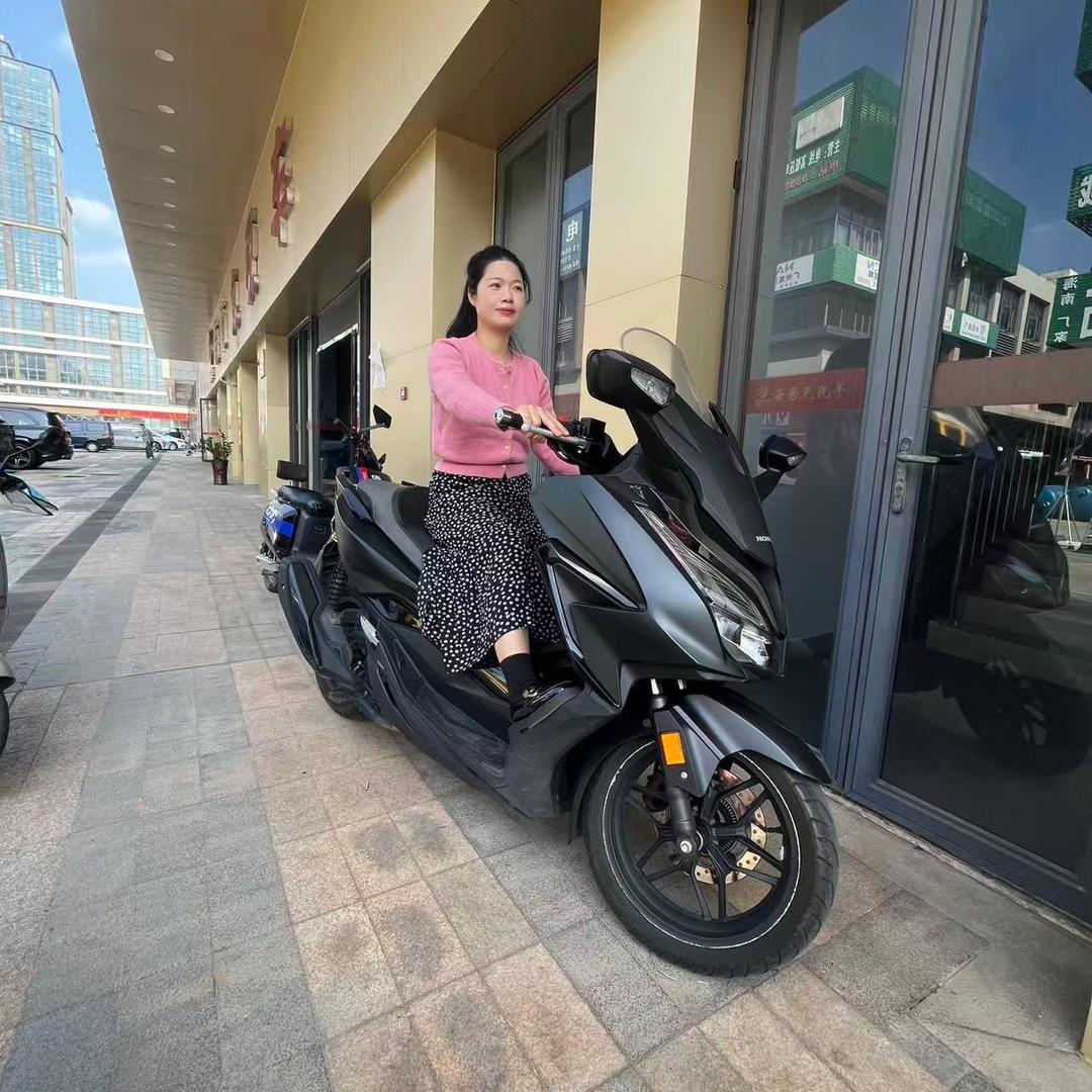 海南珍珍二手车