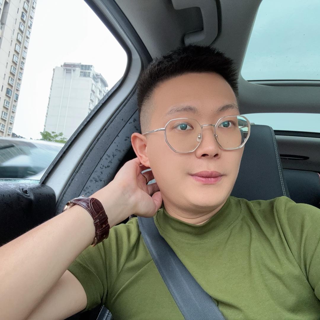 爱笑的远远