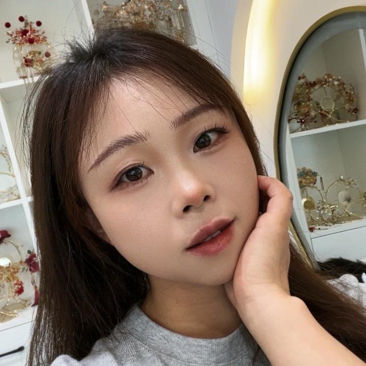 小鱼会化妆