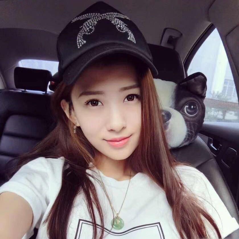 伍琴