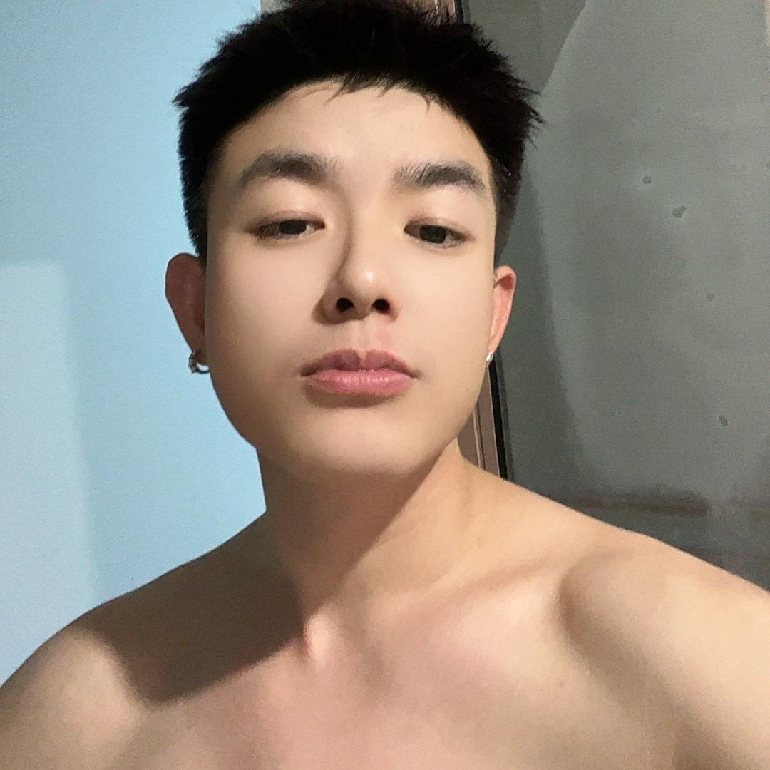 小泽⁰⁵²⁷🇨🇳