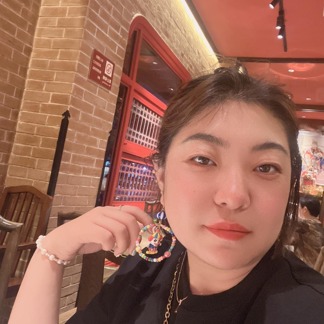 小幸福🍭🍭🍭🍭🍭🍭