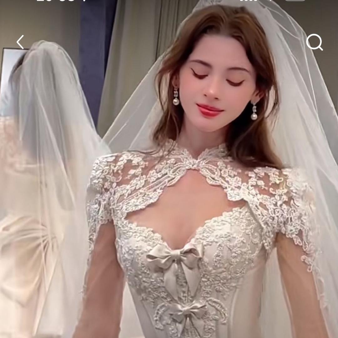 MISS CICI全球名品高定婚纱官方号