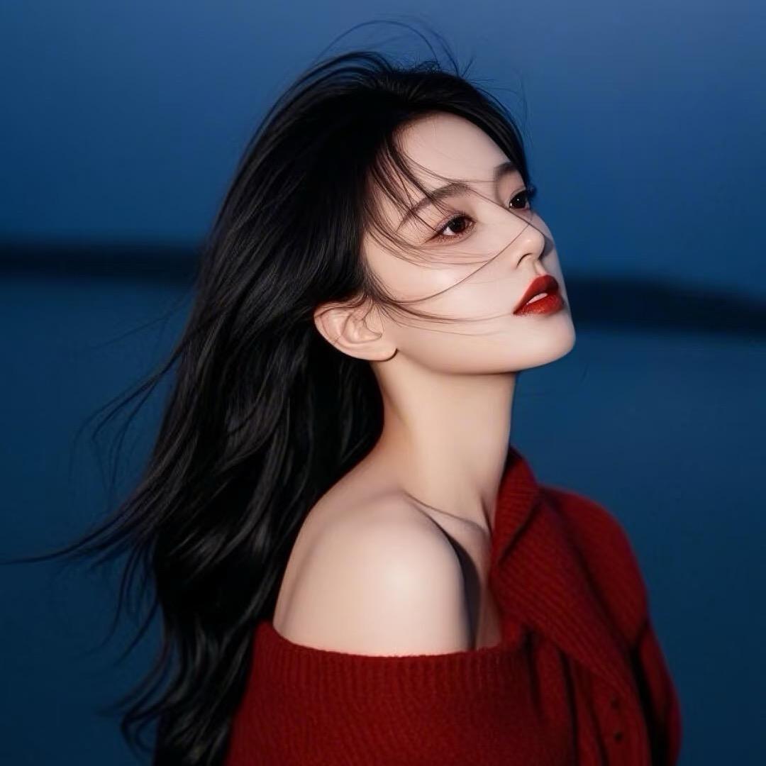 月月吖