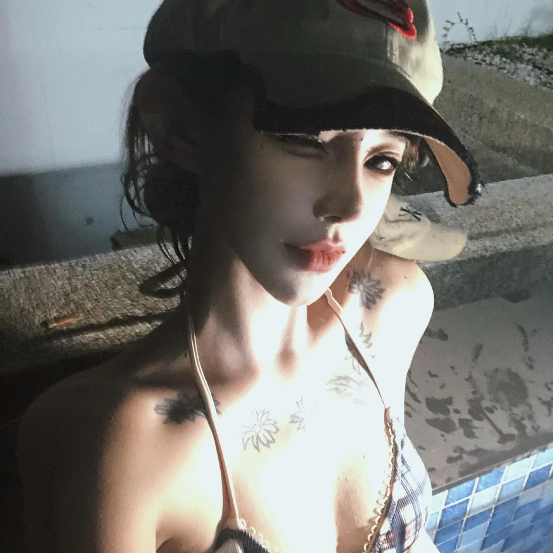 小⑤肆