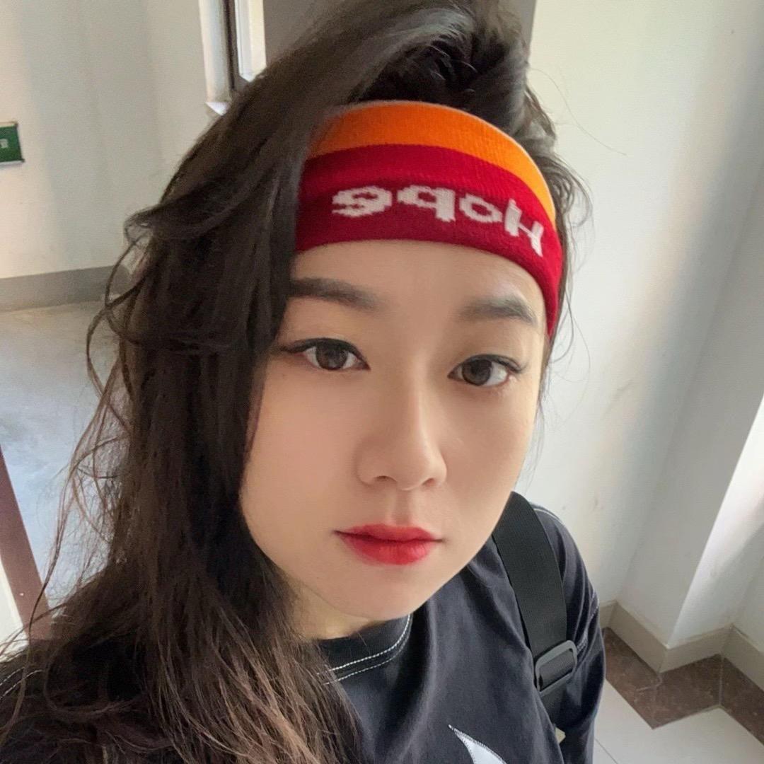 一个仙女🧚‍♀️🏍️🎸