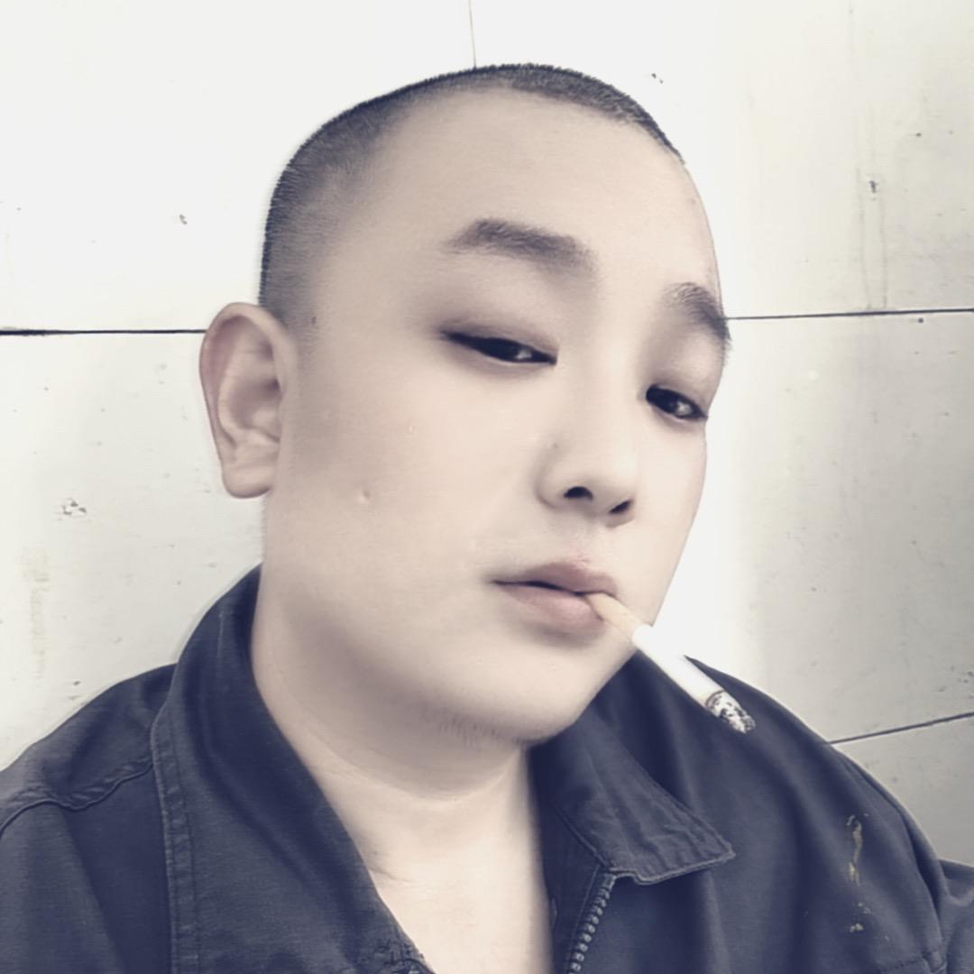 A    哲子