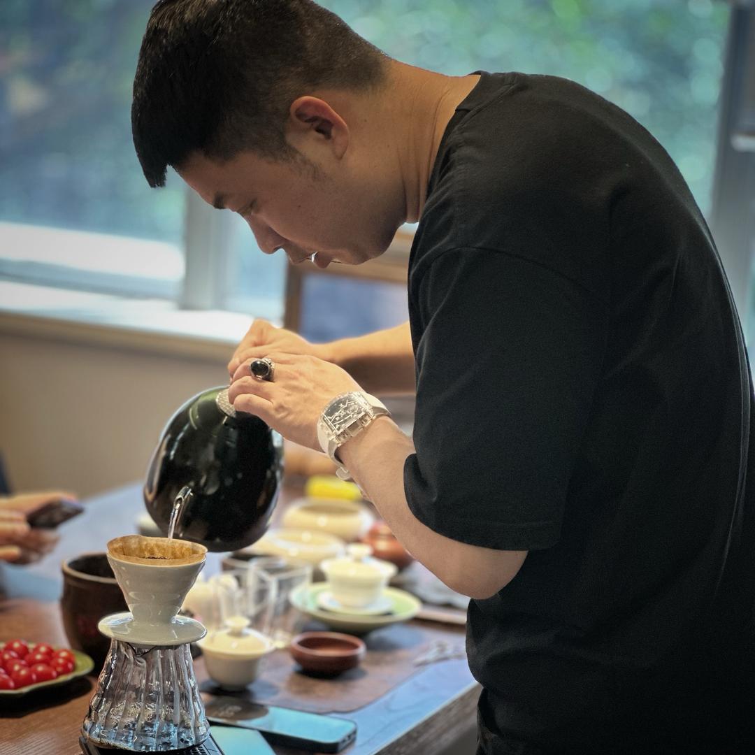 瘦不下来的彬哥