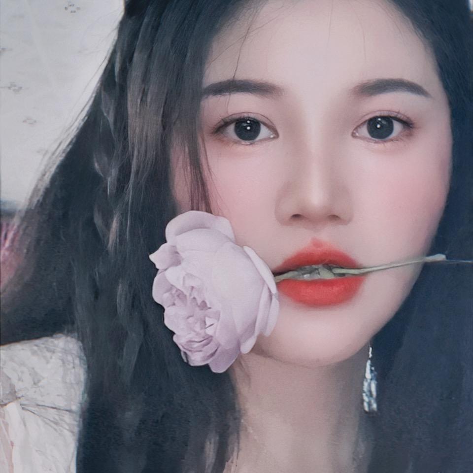 素素🧏🏻‍♀️