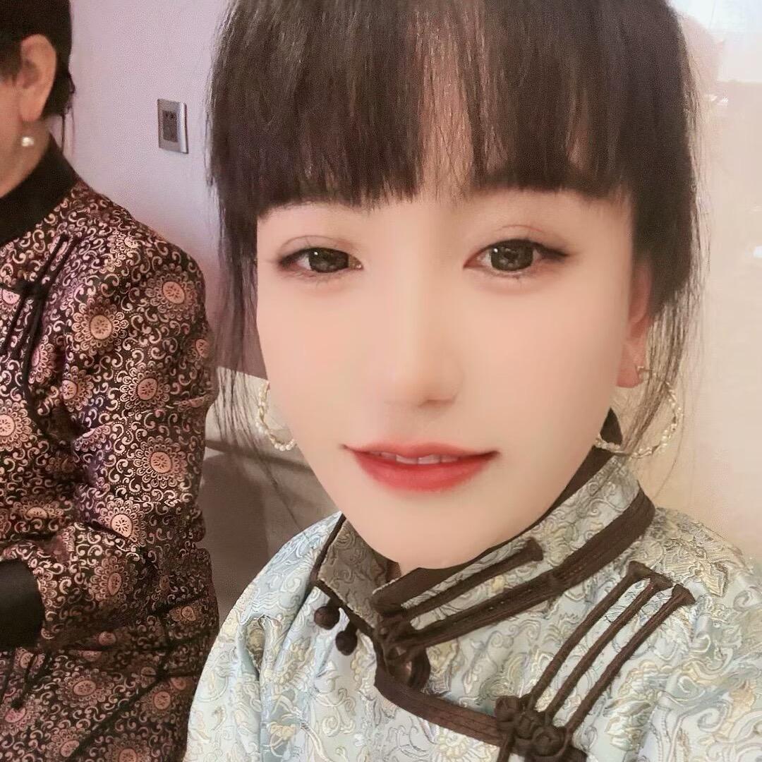 闹闹在东京