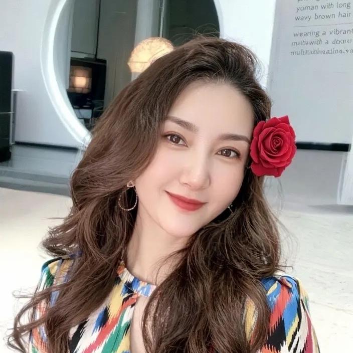 古丽米尔美妆阁