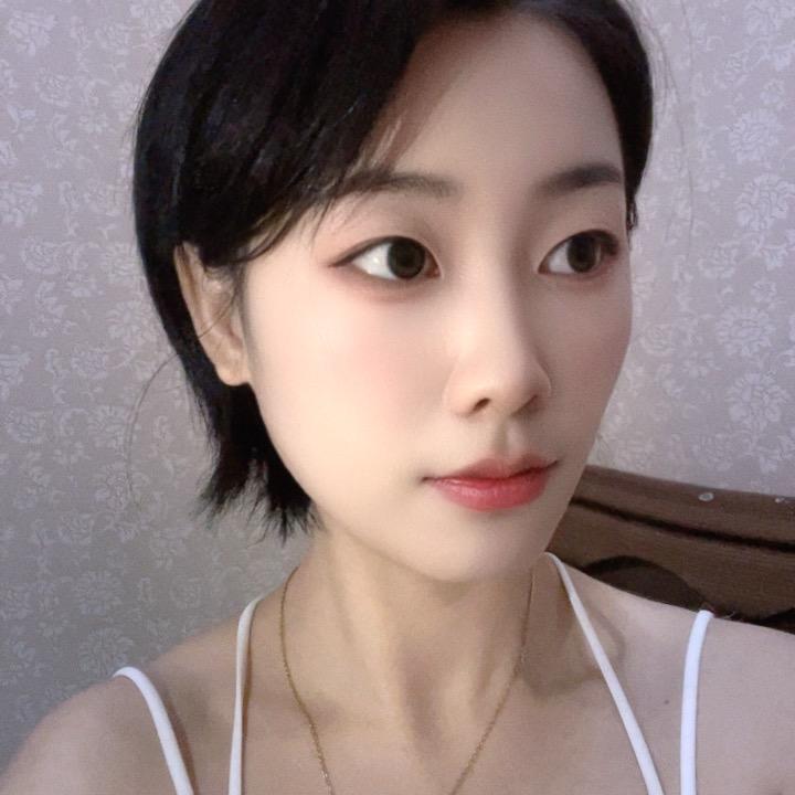 年迈女孩子