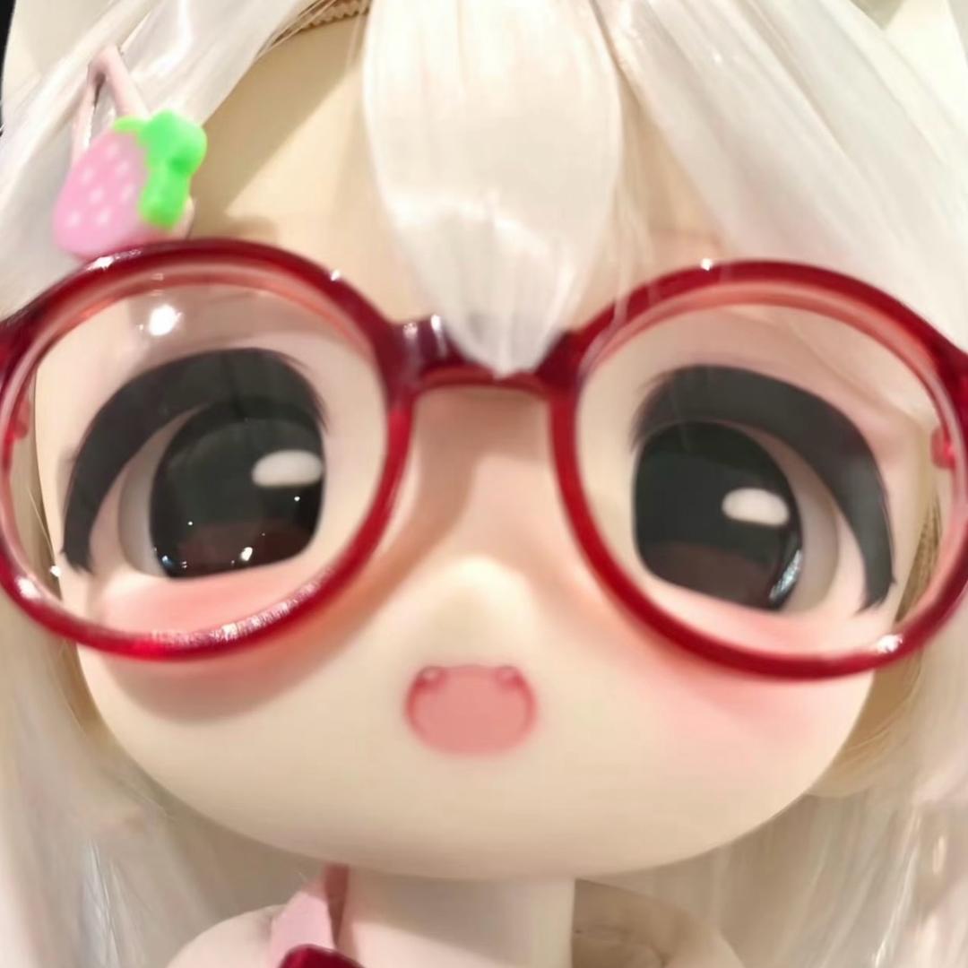 湛柚渔.