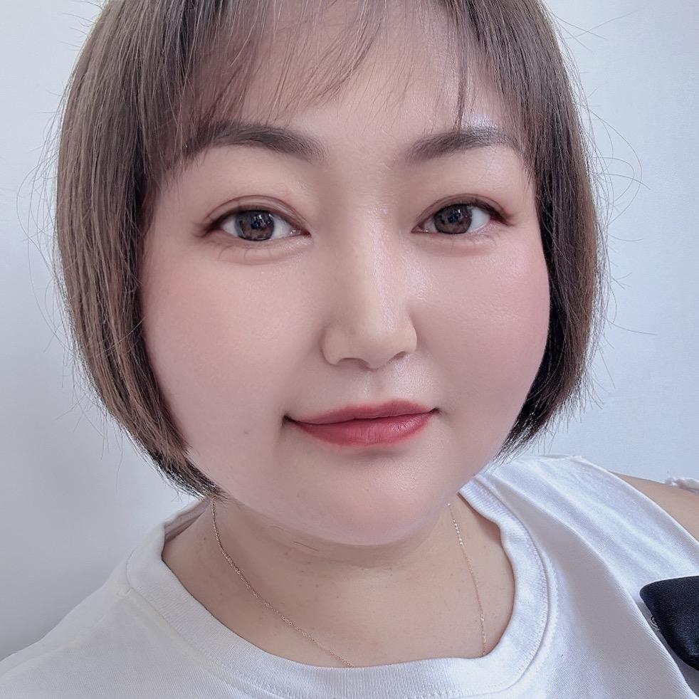 李倩