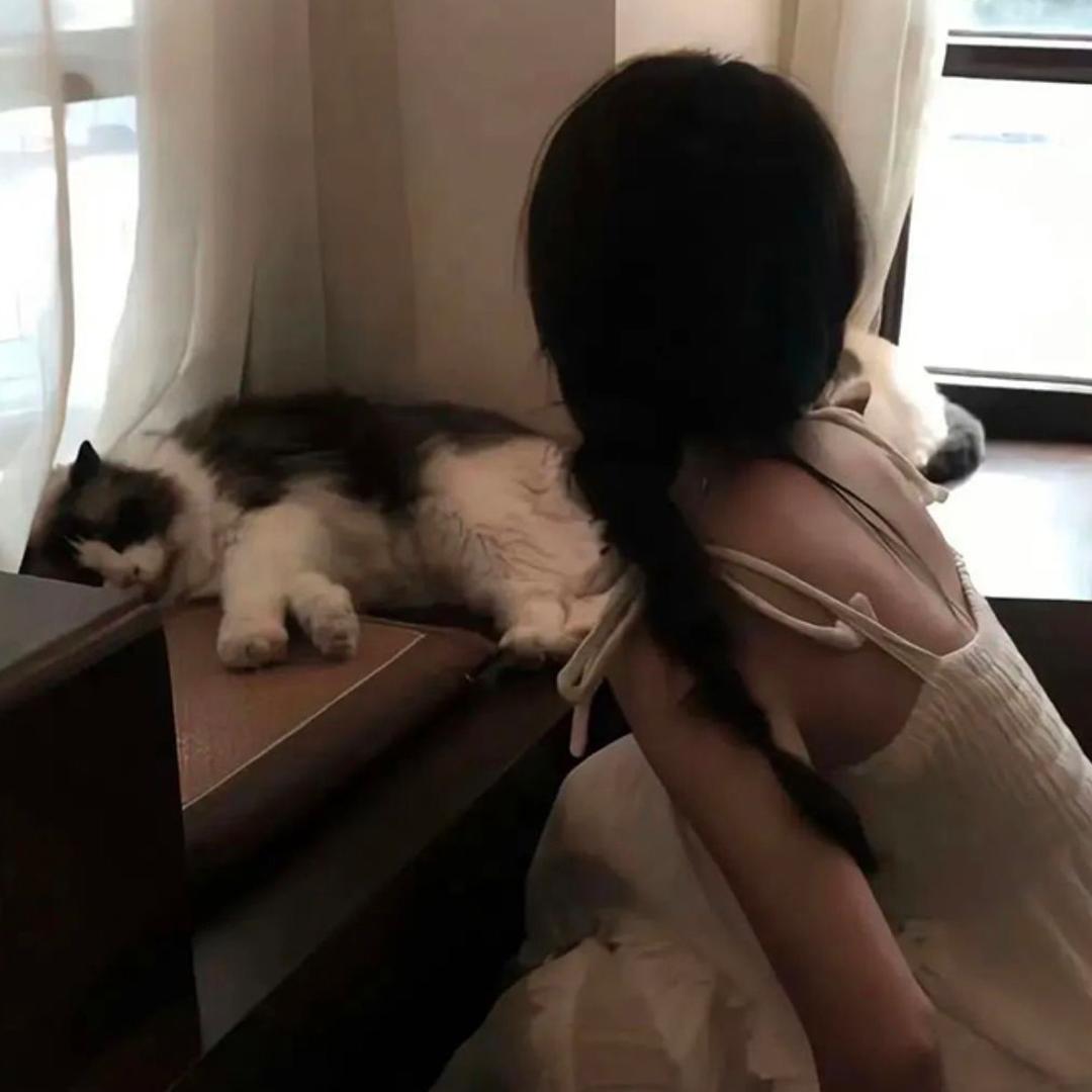 月儿玩游戏