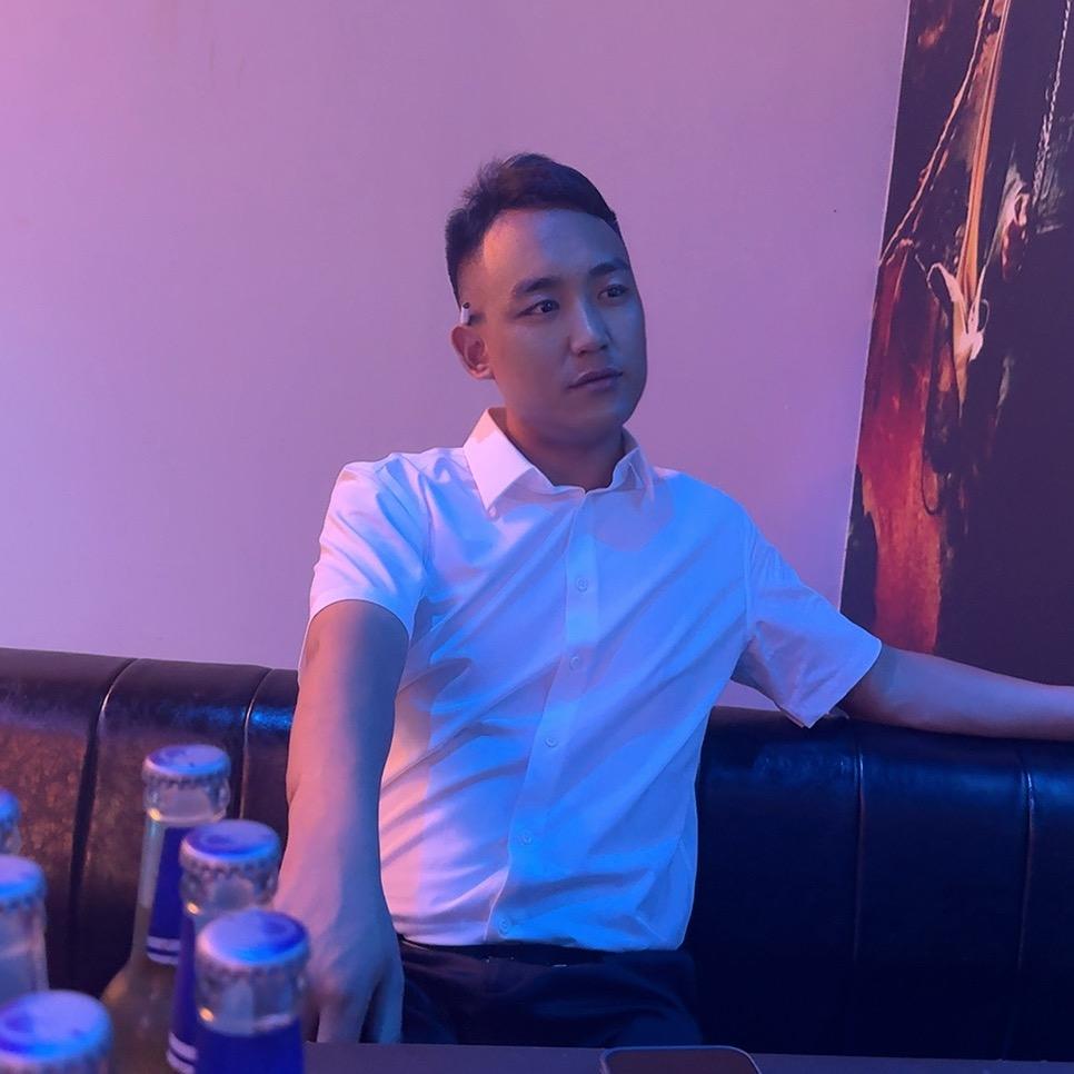龙哥
