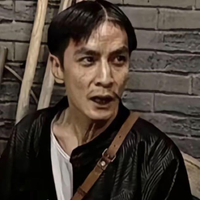 甄妮玛舞羽