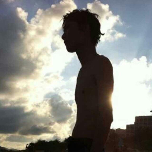 阿呜呜《养田园犬》