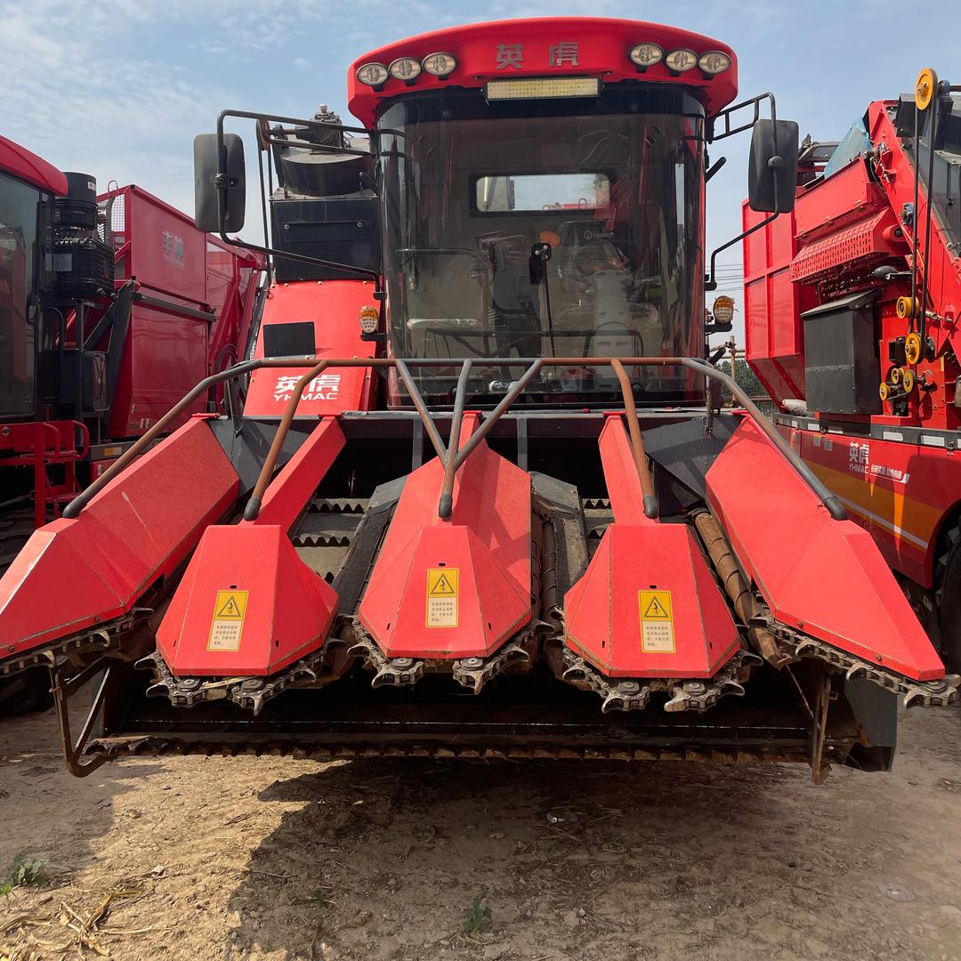 老韩玉米收割机