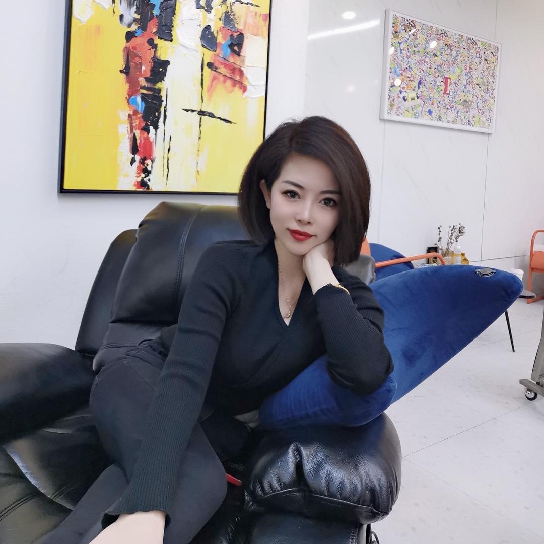甄爱