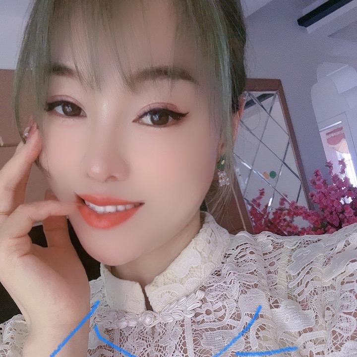 闫丽君（九妹）