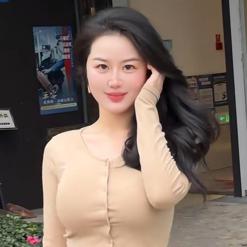 小小静（单身可聊）