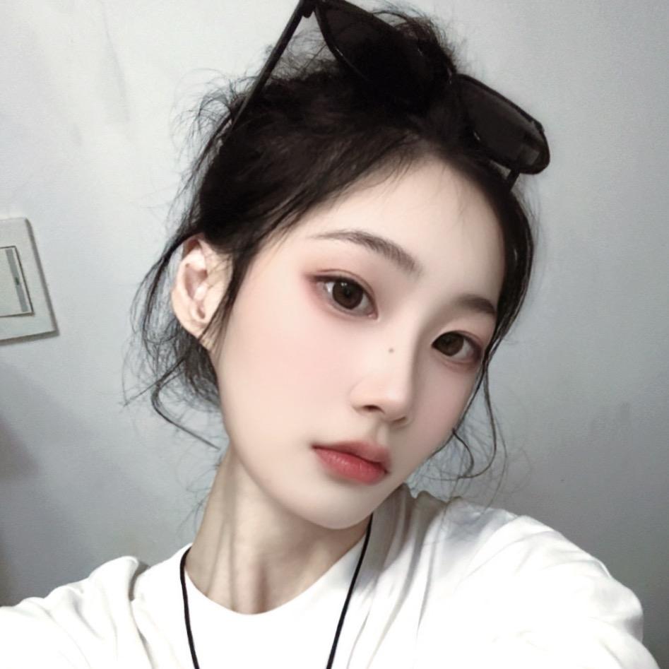 一只阿朦🧸