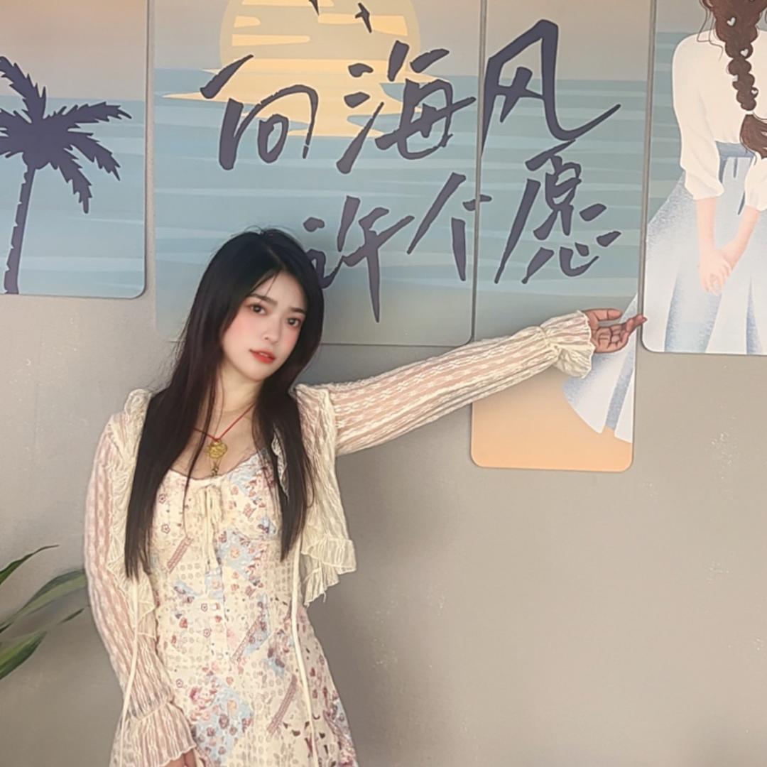 珊宝（陈珊珊呐⁰⁶⁶🍀）