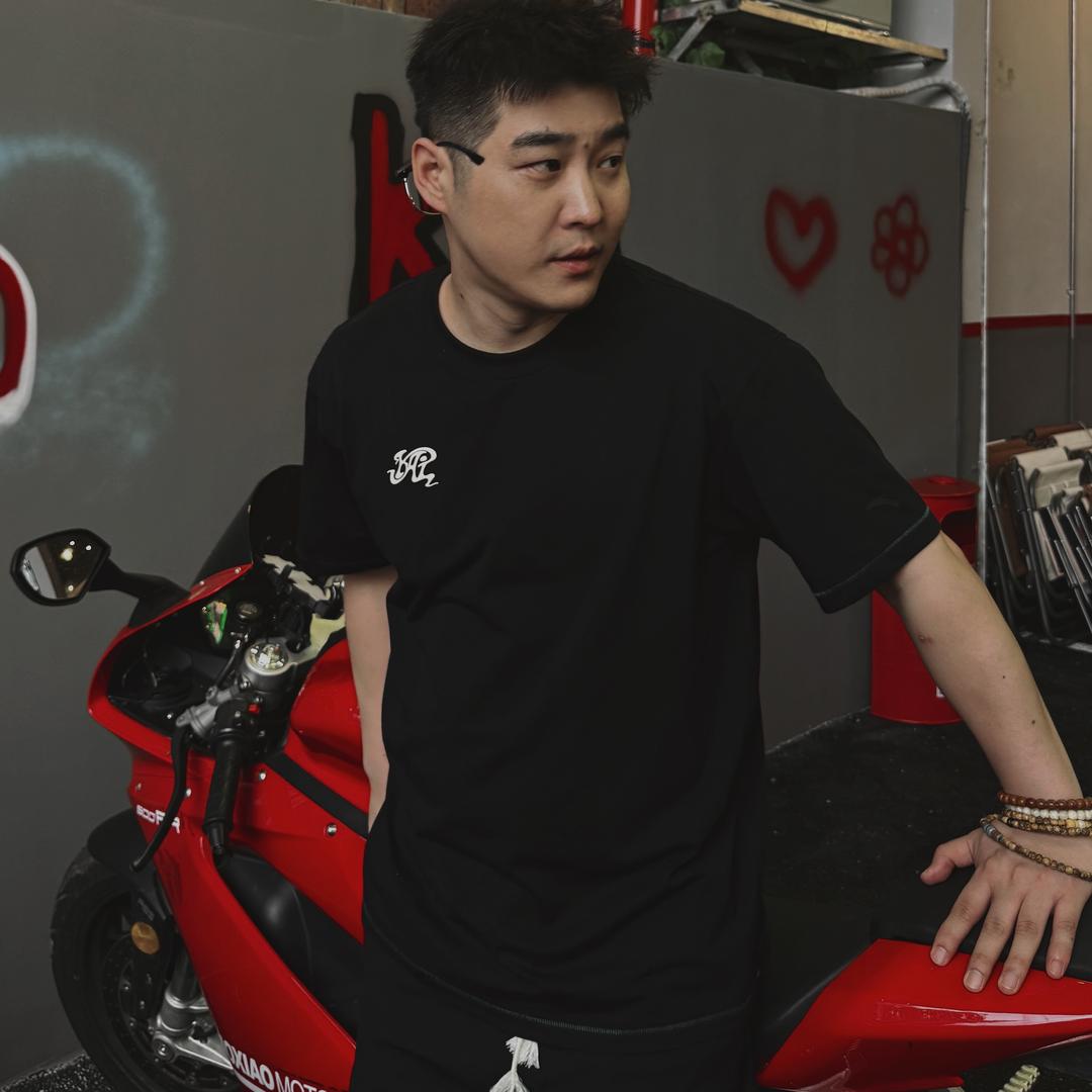 Esquire乐