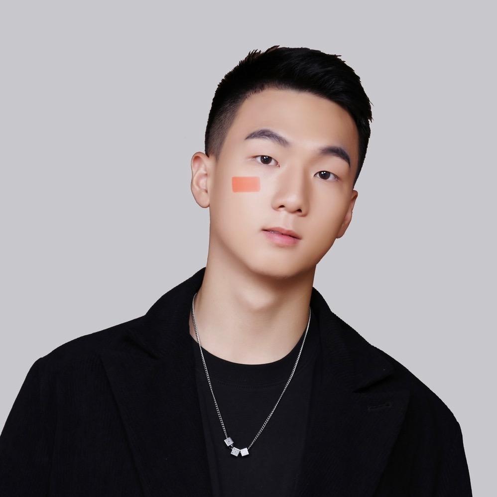李鑫鹏色彩