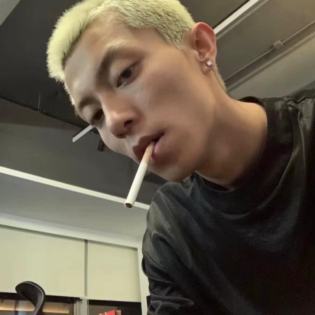喝杯生椰拿铁