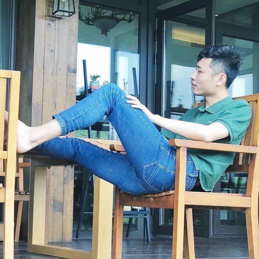 Y。