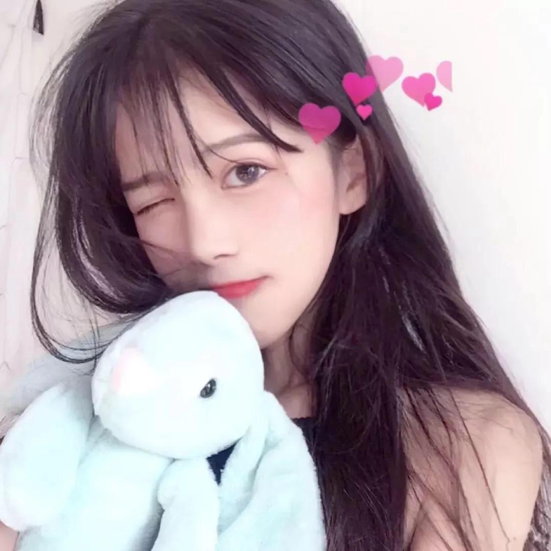 小艺在厂打螺丝