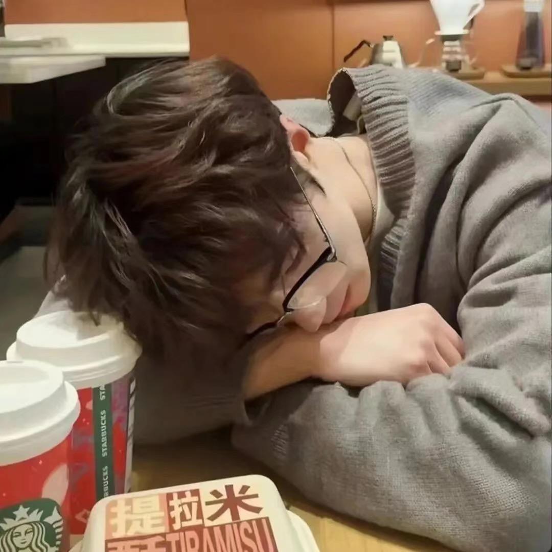 26岁酷帅公狒狒