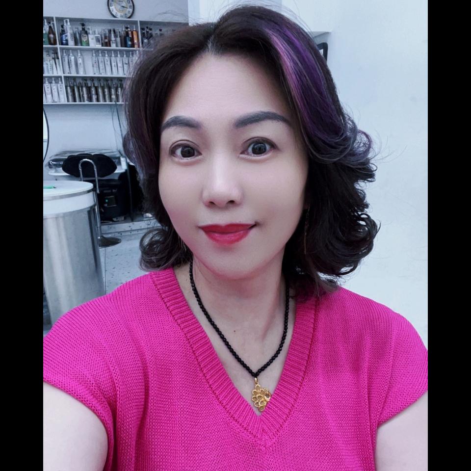 爱莲服装店