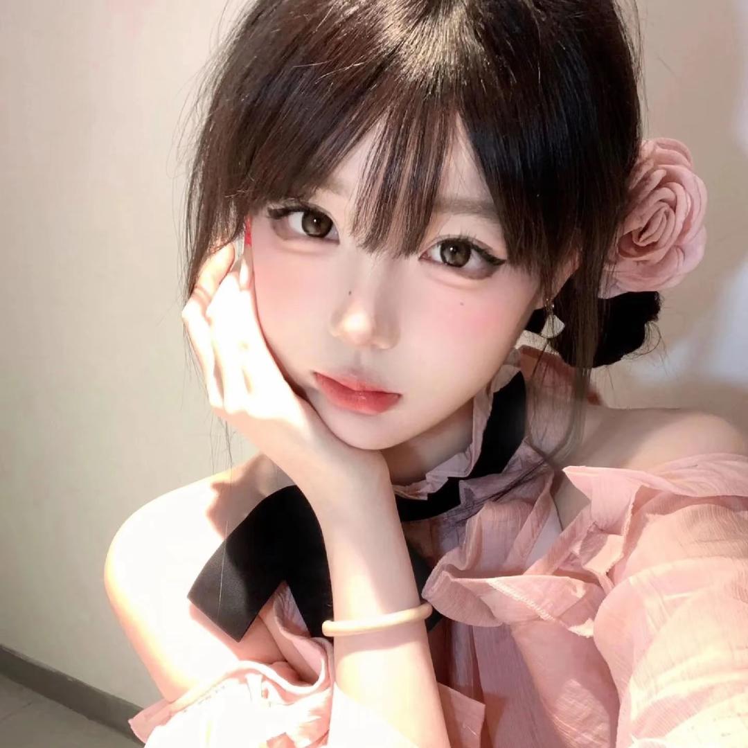 哇咔哇咔咔咔（自闭了）