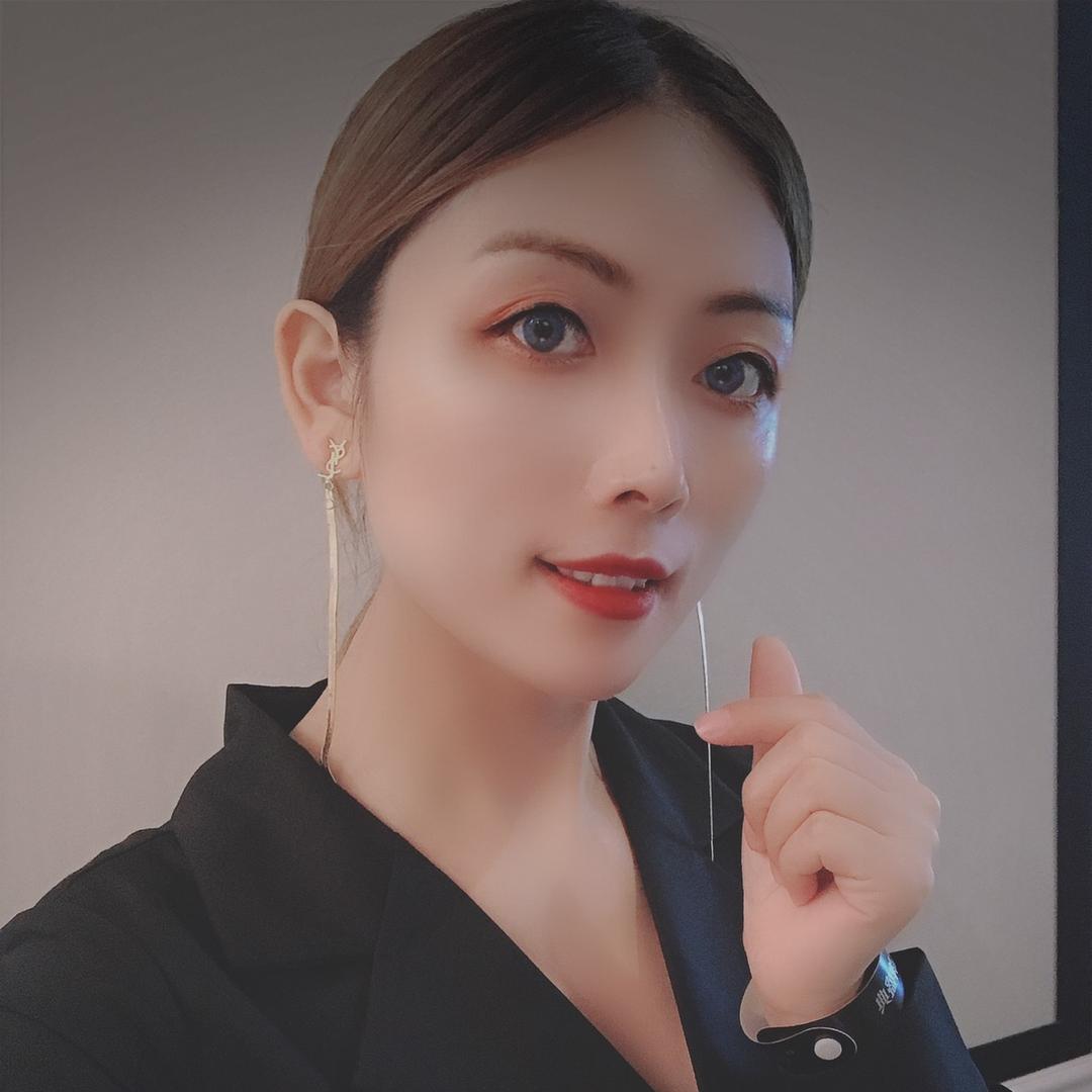 @淼淼穿搭