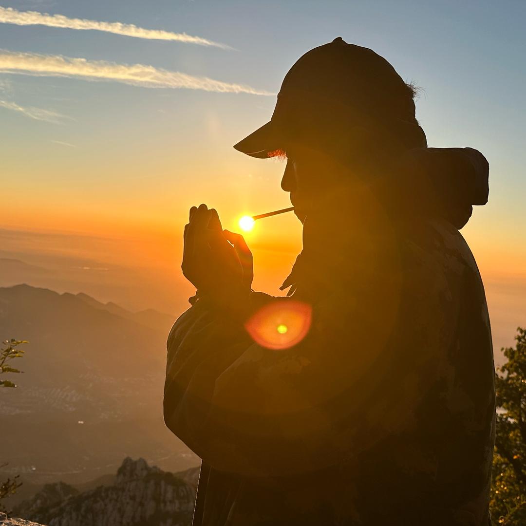追求多巴胺的旅人