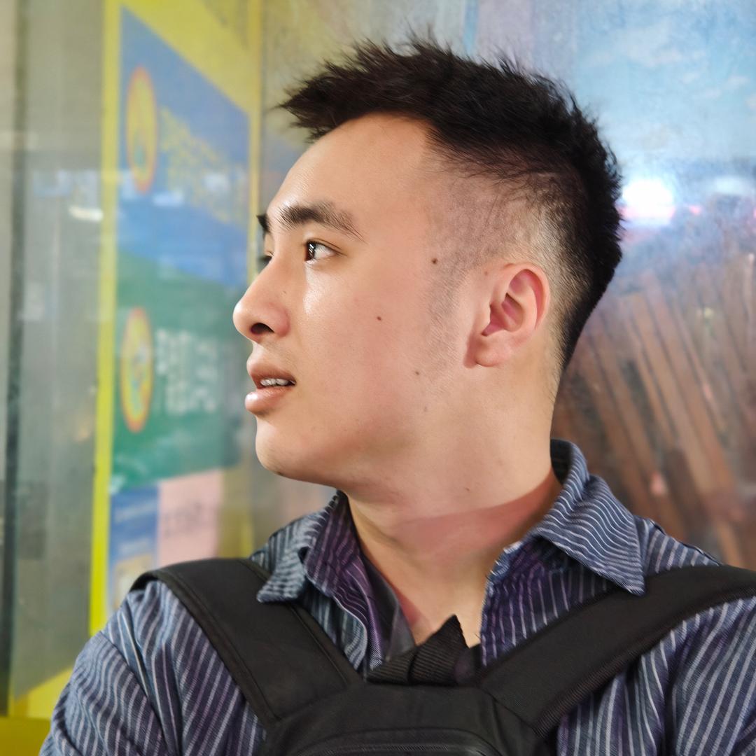 卖手机的陈陈