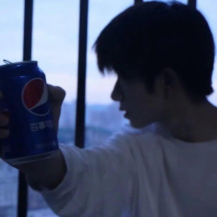 想喝冰可乐🍹