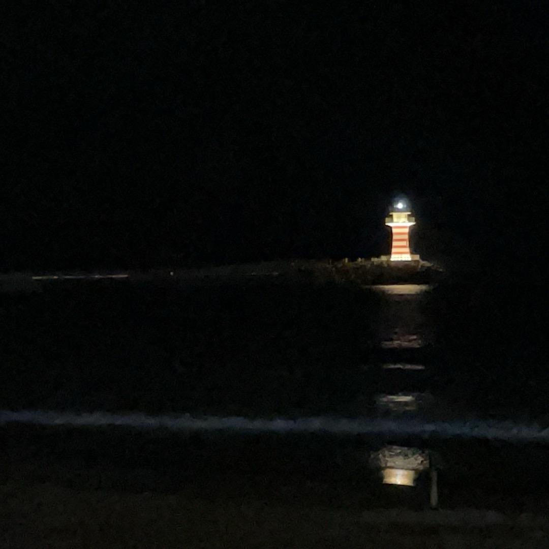 一半寂静许清欢