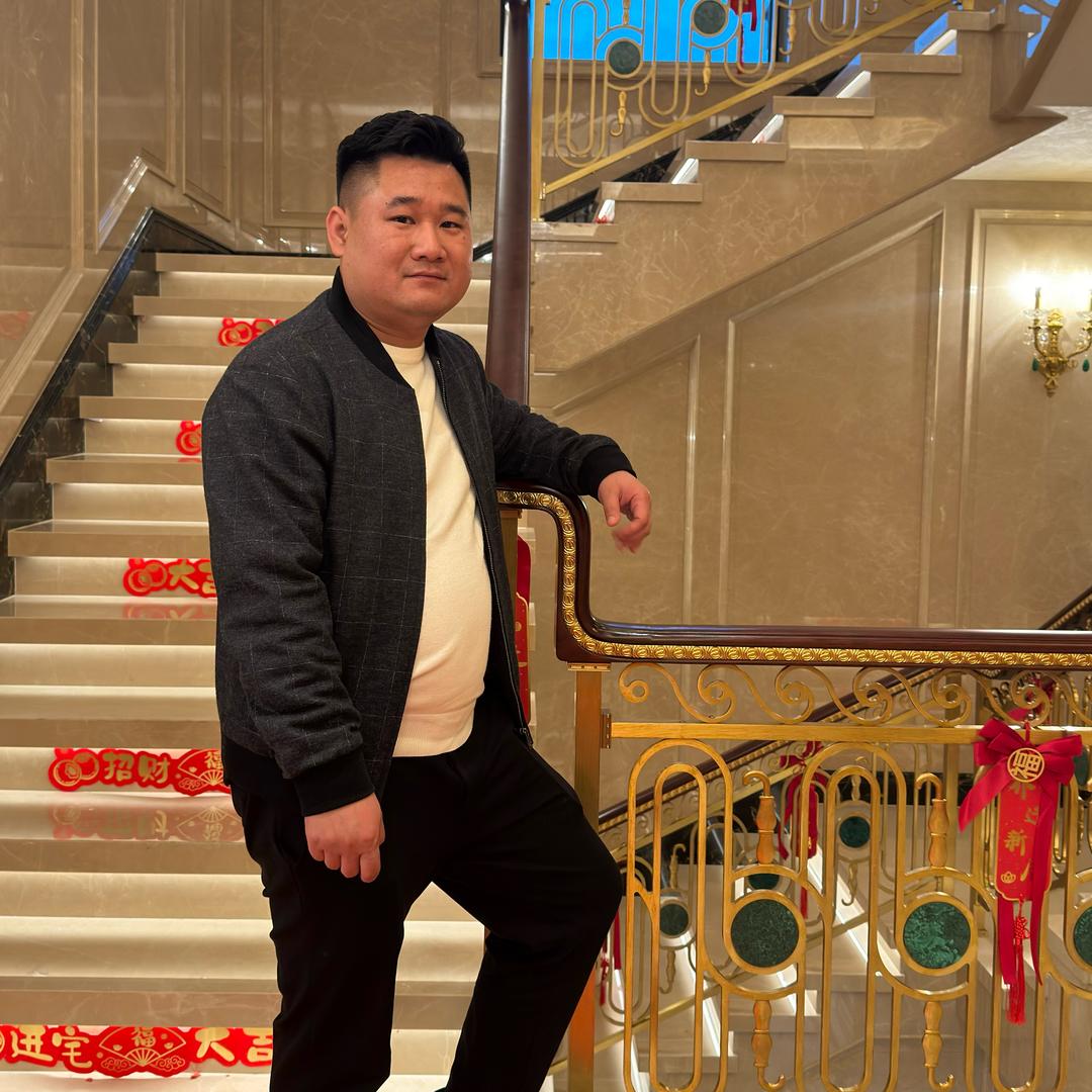 楼梯屏风铜工艺订制(拾尚红铜艺）