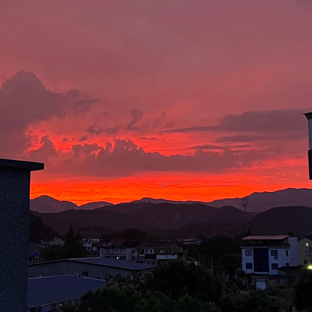 差点变成名媛