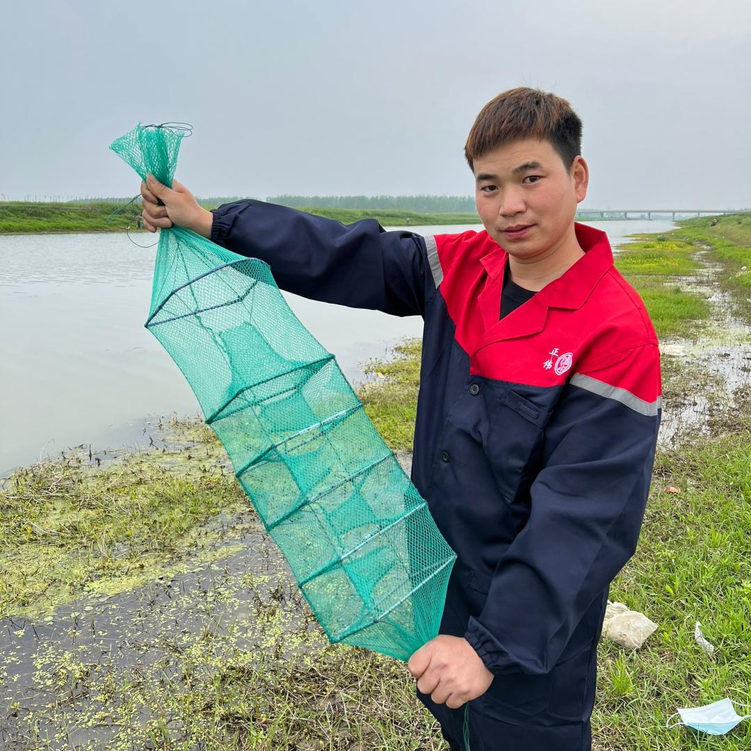 正伟渔网加工厂